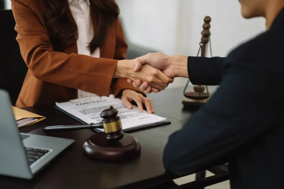 AM Legal, abogados especialistas en derecho agrícola.